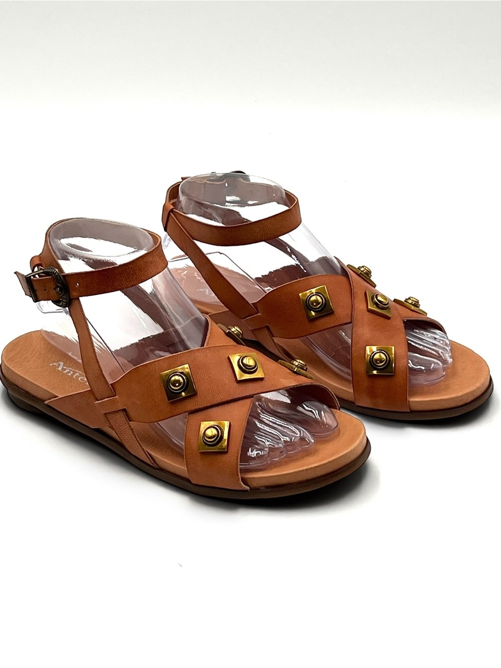 NIB Antelope A18 Reza Studded Tan Leather Sandals EU 38 US 7.5 8 Flat Boho Gold